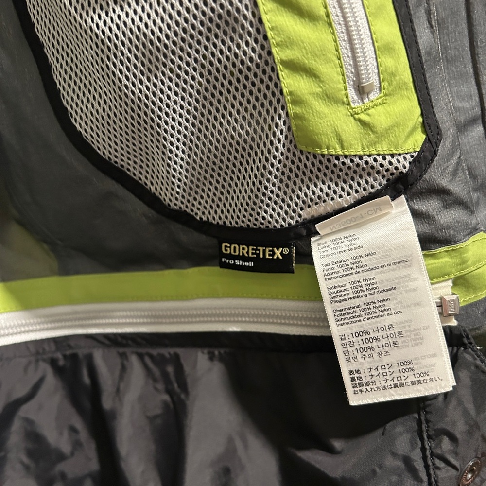 Marmot Gore-Tex Pro Shell Jacket - Picture 6 of 7